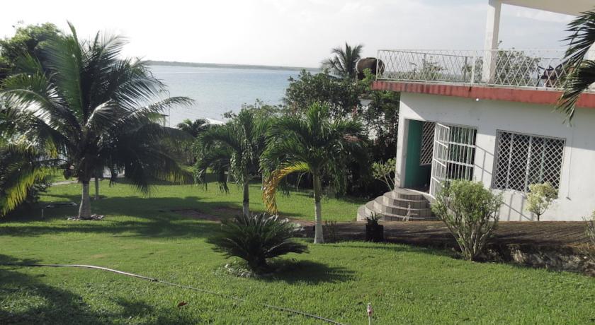 Bacalar Casa Lahar Hostel Exterior photo